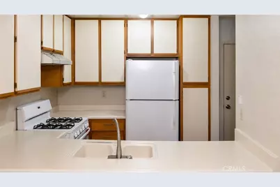 450 E 4th #322, Santa Ana, CA 92701 - Photo 3
