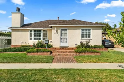 2000 N Britton, Long Beach, CA 90815 - Photo 1