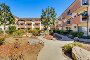5585 E Pacific Coast Hwy, Long Beach, CA 90804 - Photo 23