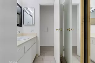 5585 E Pacific Coast Hwy, Long Beach, CA 90804 - Photo 19
