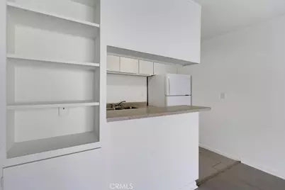 5585 E Pacific Coast Highway #107, Long Beach, CA 90804 - Photo 11