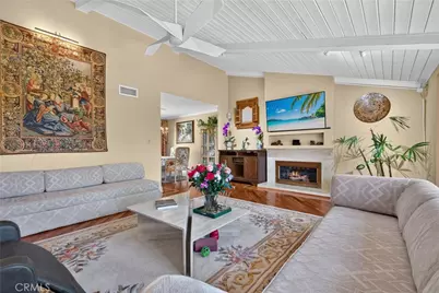 2740 Cardinal Drive, Costa Mesa, CA 92626 - Photo 11