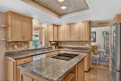 2740 Cardinal Drive, Costa Mesa, CA 92626 - Photo 15