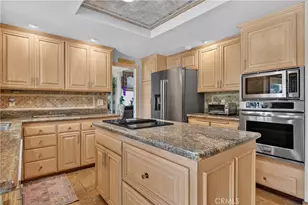 2740 Cardinal Dr, Costa Mesa, CA 92626 - Photo 17