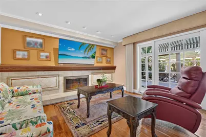 2740 Cardinal Drive, Costa Mesa, CA 92626 - Photo 31