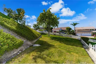 4370 E Lamp Post Way, Anaheim Hills, CA 92807 - Photo 59