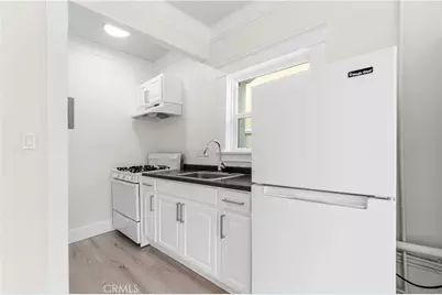323 W 4th #201,203, Long Beach, CA 90802 - Photo 15