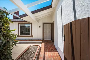 6592 Kilda Cir, Huntington Beach, CA 92647 - Photo 3