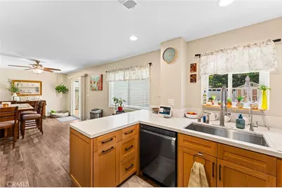 10332 Washington, South Gate, CA 90280 - Photo 3
