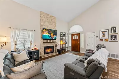 10332 Washington, South Gate, CA 90280 - Photo 17
