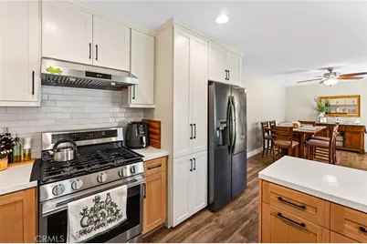 10332 Washington, South Gate, CA 90280 - Photo 5