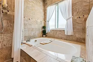 10332 Washington, South Gate, CA 90280 - Photo 11