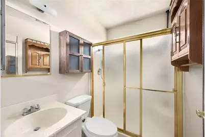 1517 W Borchard Avenue, Santa Ana, CA 92704 - Photo 19