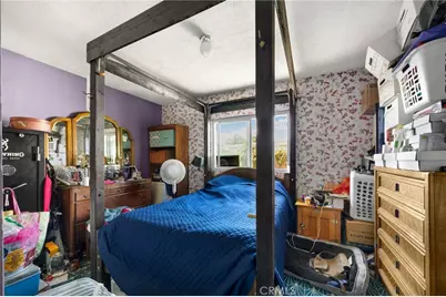 1517 W Borchard Avenue, Santa Ana, CA 92704 - Photo 15