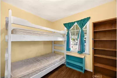 1517 W Borchard Avenue, Santa Ana, CA 92704 - Photo 23