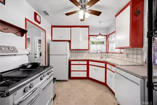 1517 W Borchard Ave, Santa Ana, CA 92704 - Photo 9