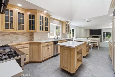 5047 Orrville Avenue, Woodland Hills, CA 91367 - Photo 23