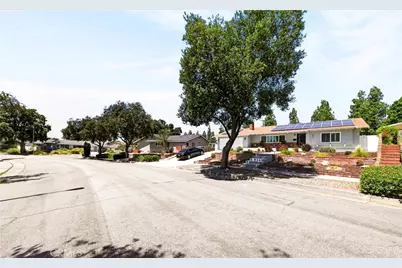 3837 Shelter Grove, Claremont, CA 91711 - Photo 3