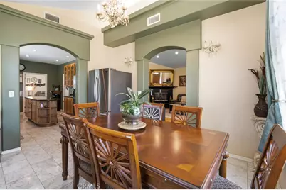 2525 W Olive Avenue, Fullerton, CA 92833 - Photo 11