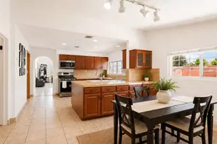 606 N Park, Pomona, CA 91768 - Photo 7