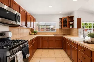 606 N Park, Pomona, CA 91768 - Photo 9