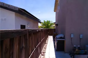 13140 Monrovia, Hesperia, CA 92344 - Photo 31