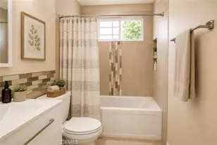17472 Waal Cir, Huntington Beach, CA 92647 - Photo 15