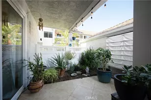 4682 Warner, Huntington Beach, CA 92649 - Photo 15