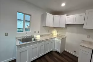 2412 Gale Ave, Long Beach, CA 90810 - Photo 9