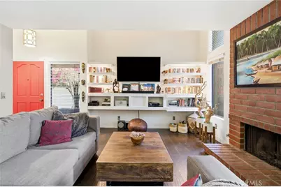 905 Hyde Court, Costa Mesa, CA 92626 - Photo 5