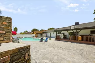 1033 Alta Loma, Corona, CA 92882 - Photo 55