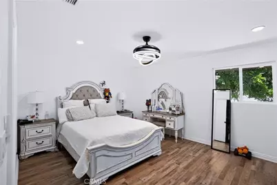 1033 Alta Loma, Corona, CA 92882 - Photo 43