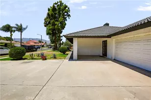 1033 Alta Loma, Corona, CA 92882 - Photo 3
