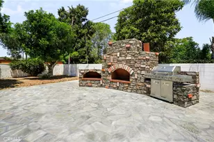 1033 Alta Loma, Corona, CA 92882 - Photo 53
