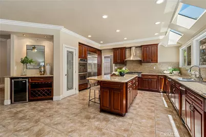 970 S Barton Court, Anaheim Hills, CA 92808 - Photo 15