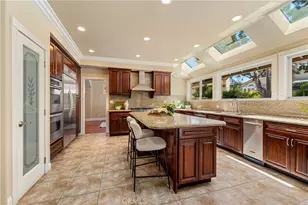 970 S Barton Ct, Anaheim Hills, CA 92808 - Photo 5