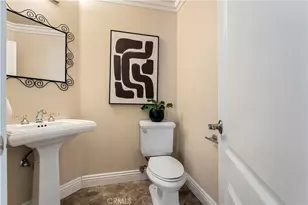 970 S Barton Ct, Anaheim Hills, CA 92808 - Photo 27