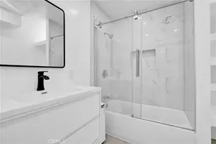 10236 Mattock Ave, Downey, CA 90241 - Photo 11