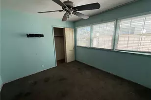 1718 W 109th Pl, Los Angeles, CA 90047 - Photo 25