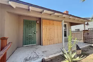 1718 W 109th Pl, Los Angeles, CA 90047 - Photo 9