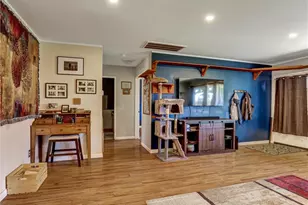 8087 Worthy Dr, Westminster, CA 92683 - Photo 17
