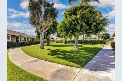 8087 Worthy Drive, Westminster, CA 92683 - Photo 39