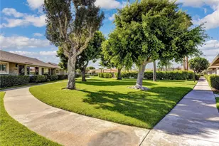 8087 Worthy Dr, Westminster, CA 92683 - Photo 39