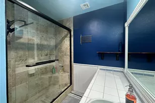 8087 Worthy Dr, Westminster, CA 92683 - Photo 21