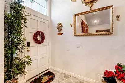 26689 Dry Falls, Corona, CA 92883 - Photo 3