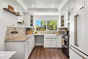 32082 Pleasant Glen Rd, Trabuco Canyon, CA 92679 - Photo 13