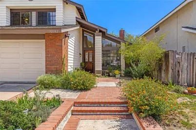32082 Pleasant Glen Rd, Trabuco Canyon, CA 92679 - Photo 3