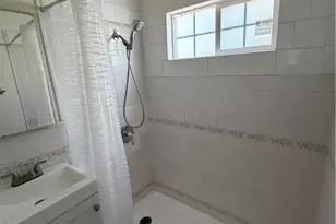 1369 Volney, Los Angeles, CA 90063 - Photo 25