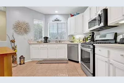 933 Somerville, Irvine, CA 92620 - Photo 7