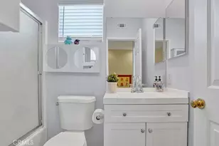 933 Somerville, Irvine, CA 92620 - Photo 27